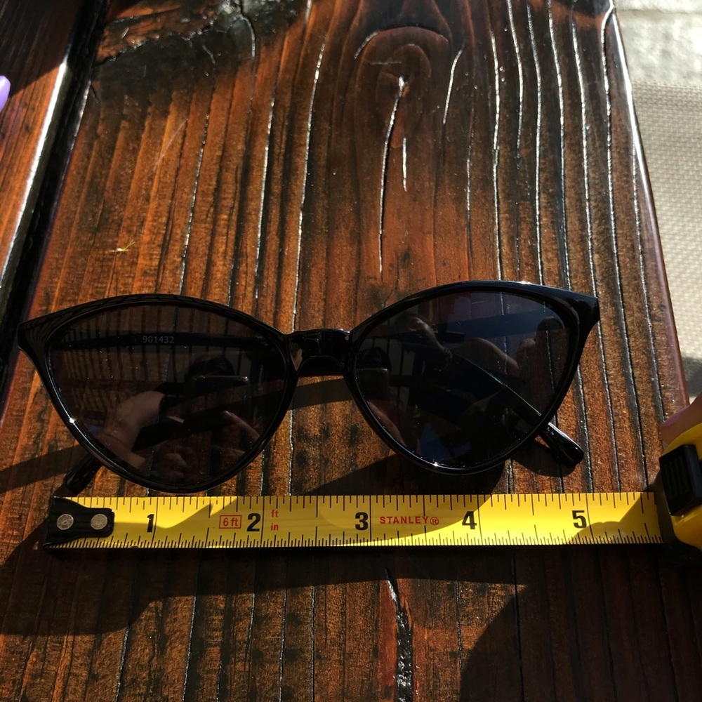 Cat Sunglasses - Picture 5 of 5